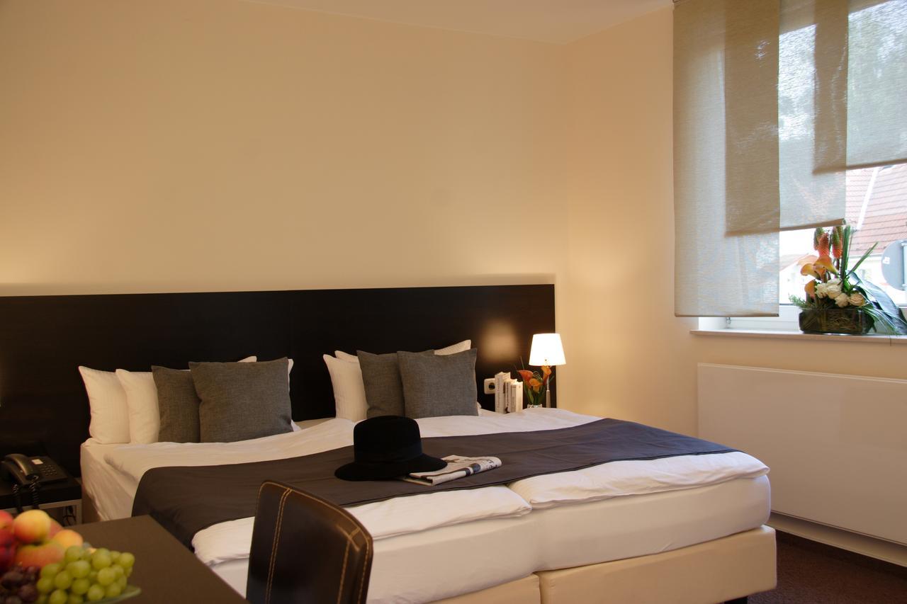 Hotel Bonjour Bad Soden am Taunus Εξωτερικό φωτογραφία