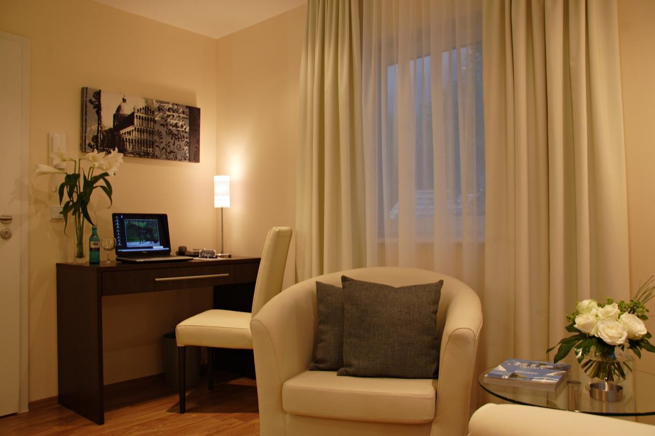Hotel Bonjour Bad Soden am Taunus Εξωτερικό φωτογραφία